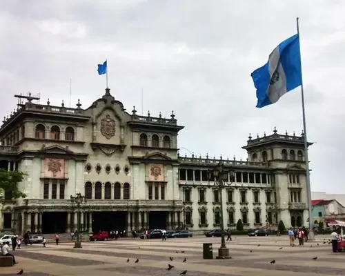 parque-central-de-ciudad-de-guatemala